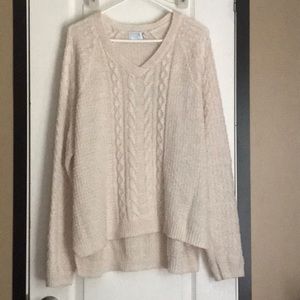 White wollyish sweater